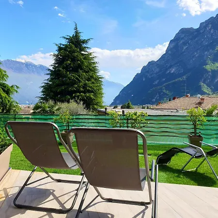 Casa Del Relax Apartment Riva del Garda Exterior photo